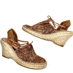 🌸3/$16🌸  pley embroidered wedges